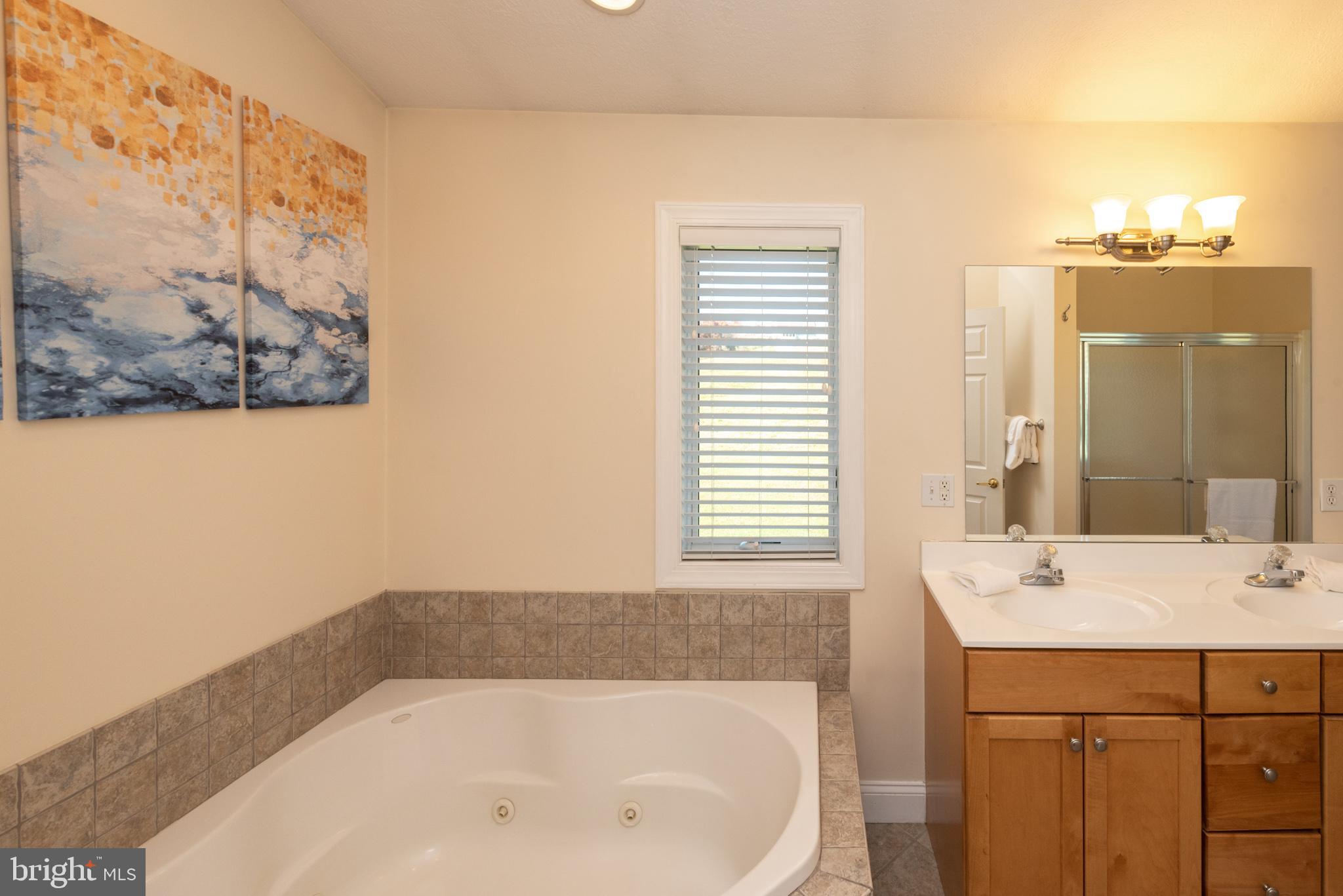 WATERFRONT GREENS - Residential