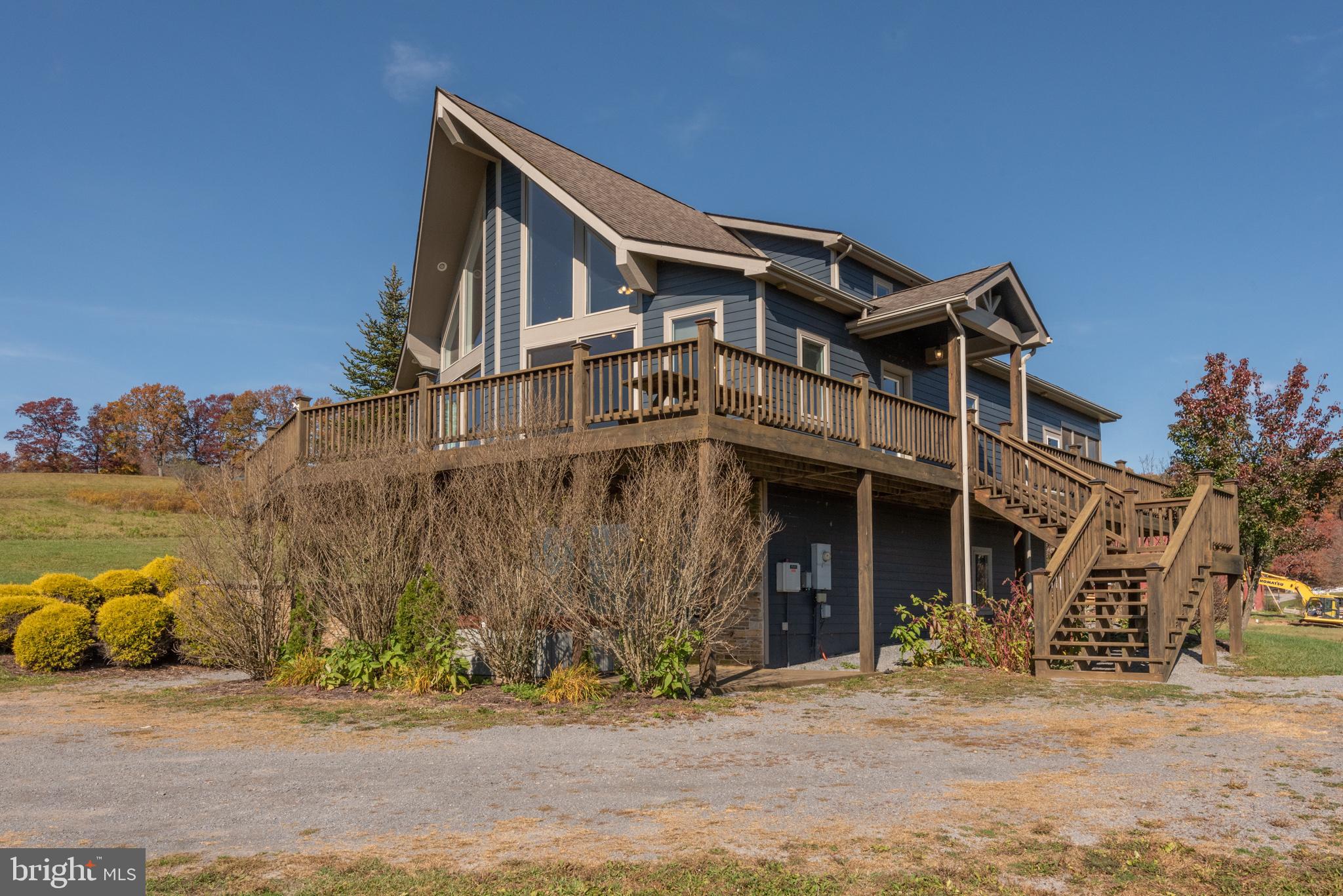 WATERFRONT GREENS - Residential