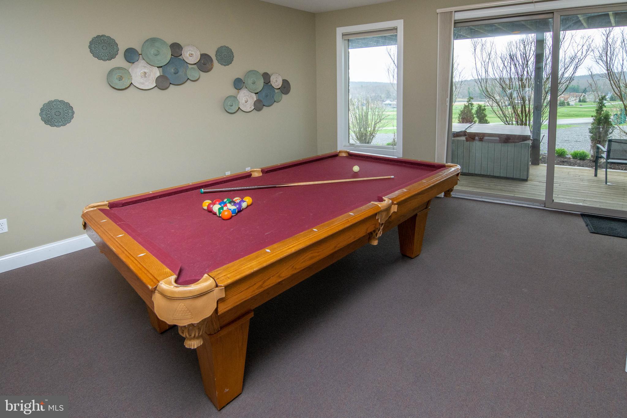 WATERFRONT GREENS - Residential