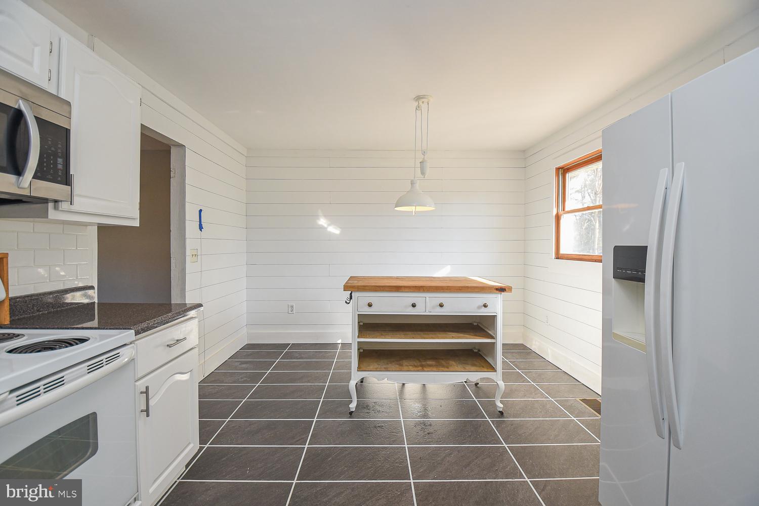 FOUNTAIN HEAD - Residential