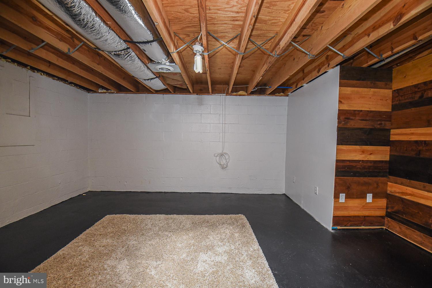 FOUNTAIN HEAD - Residential