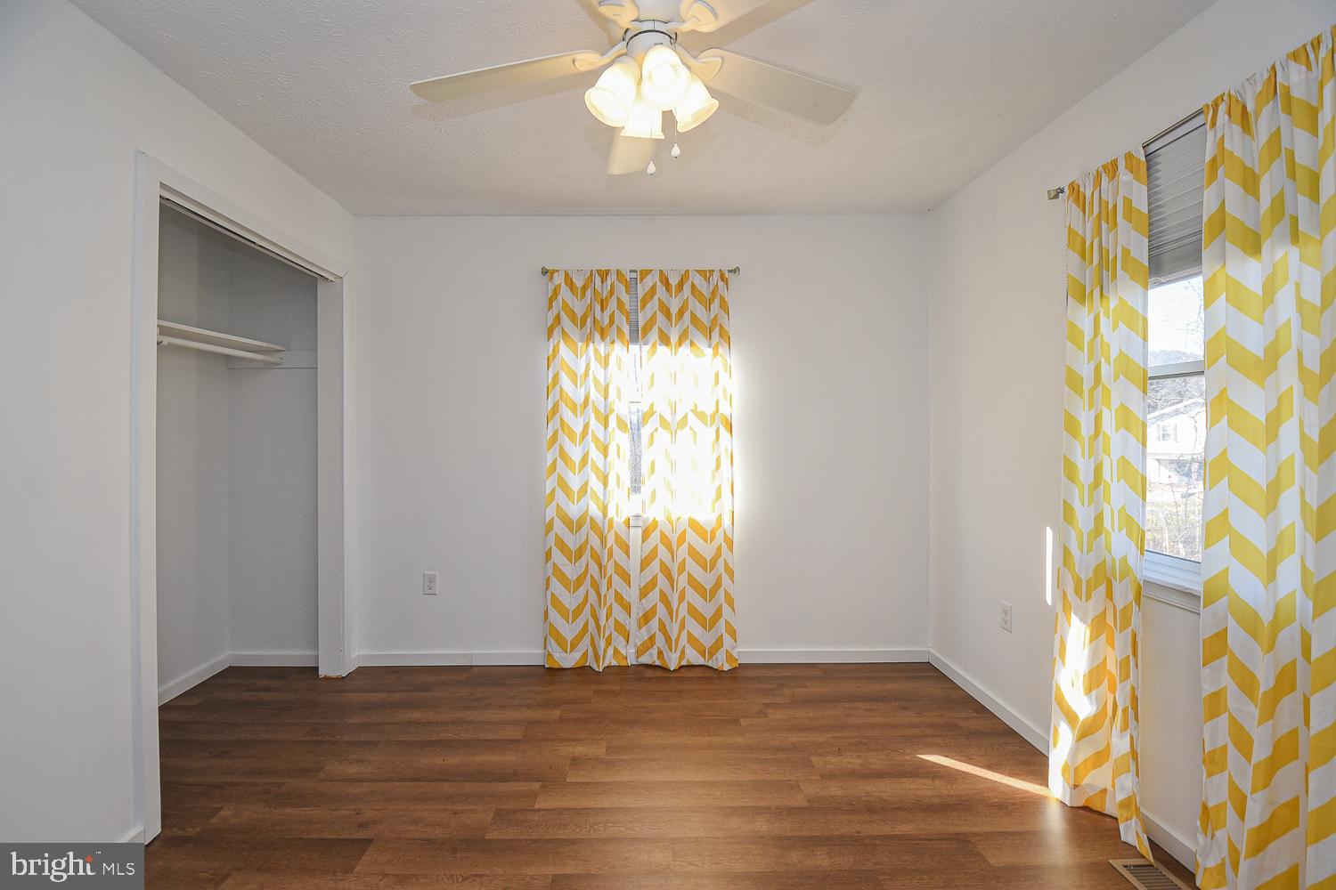 FOUNTAIN HEAD - Residential