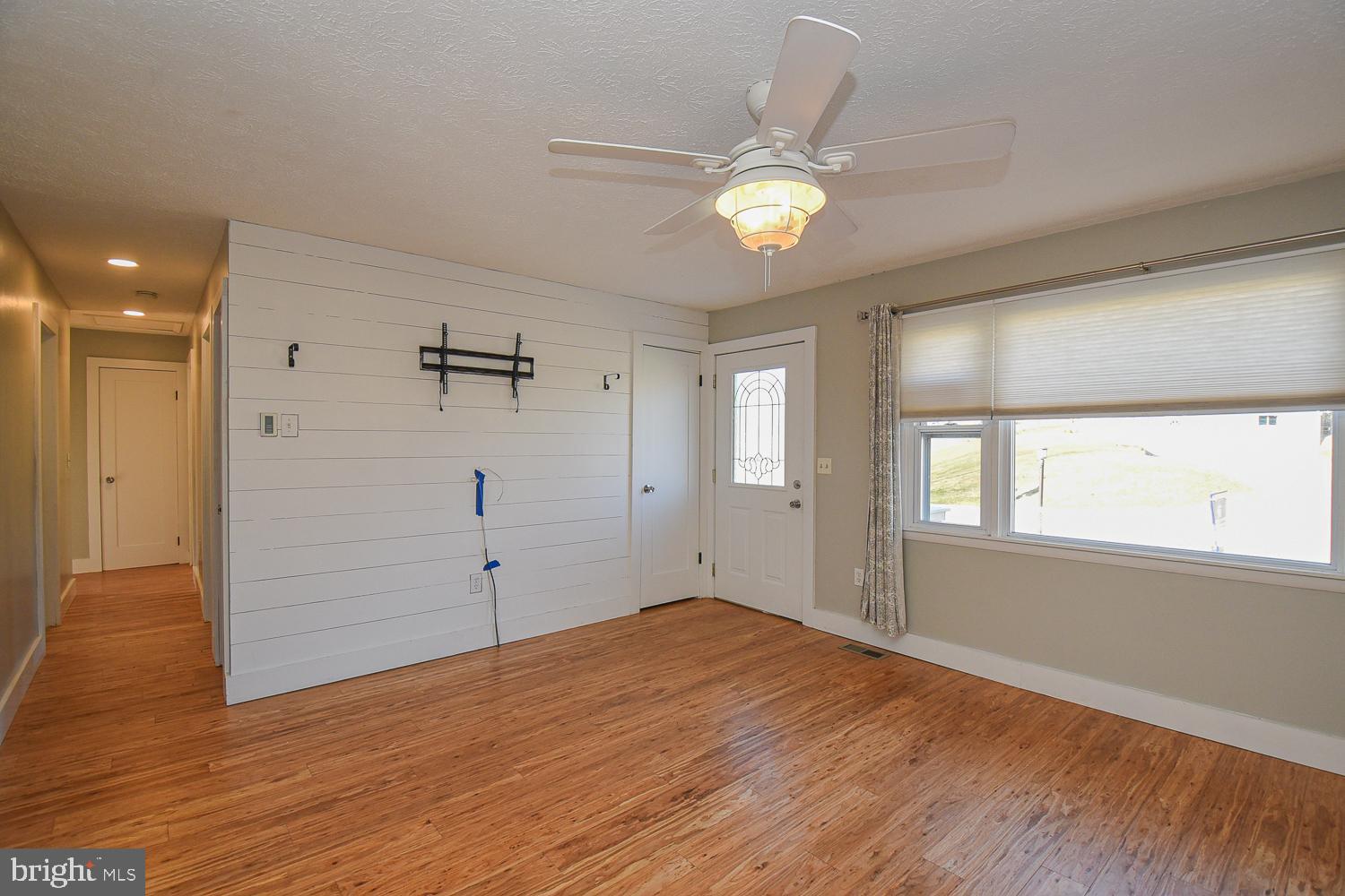 FOUNTAIN HEAD - Residential