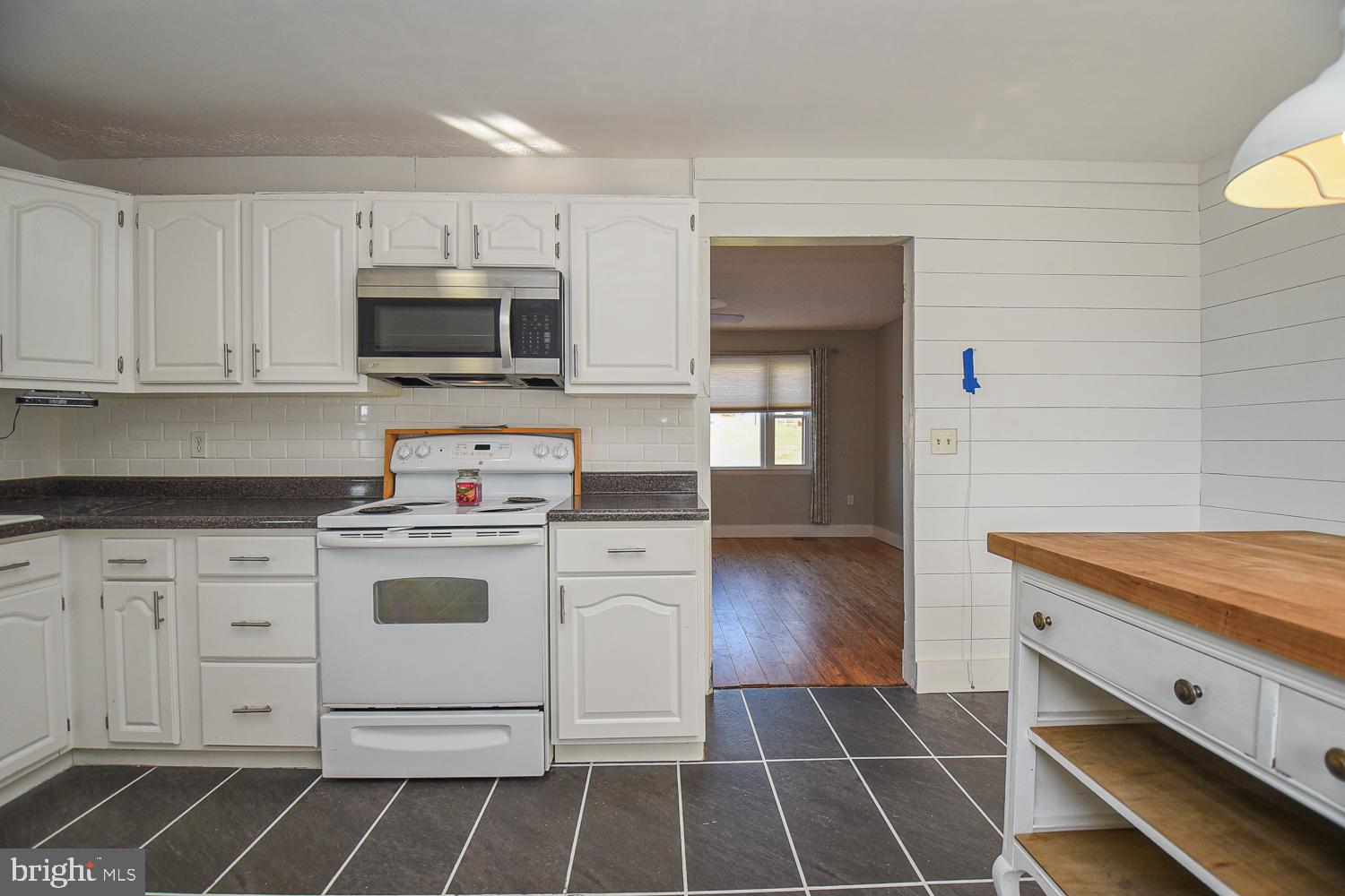 FOUNTAIN HEAD - Residential