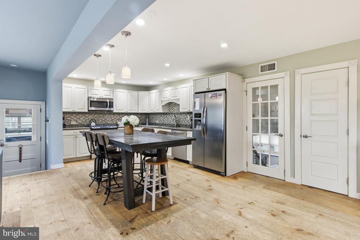 MERRYBROOK - Residential