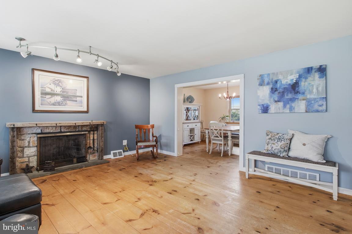 MERRYBROOK - Residential