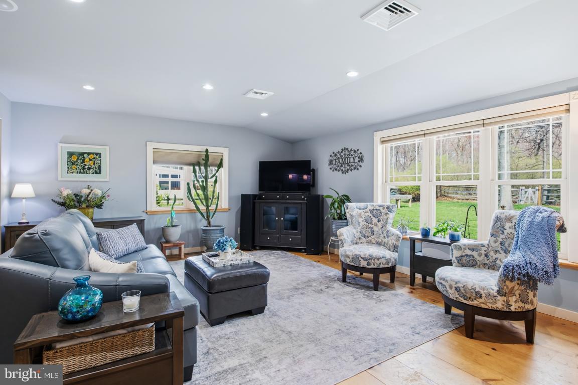 MERRYBROOK - Residential