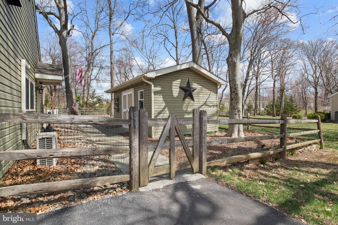 MERRYBROOK - Residential