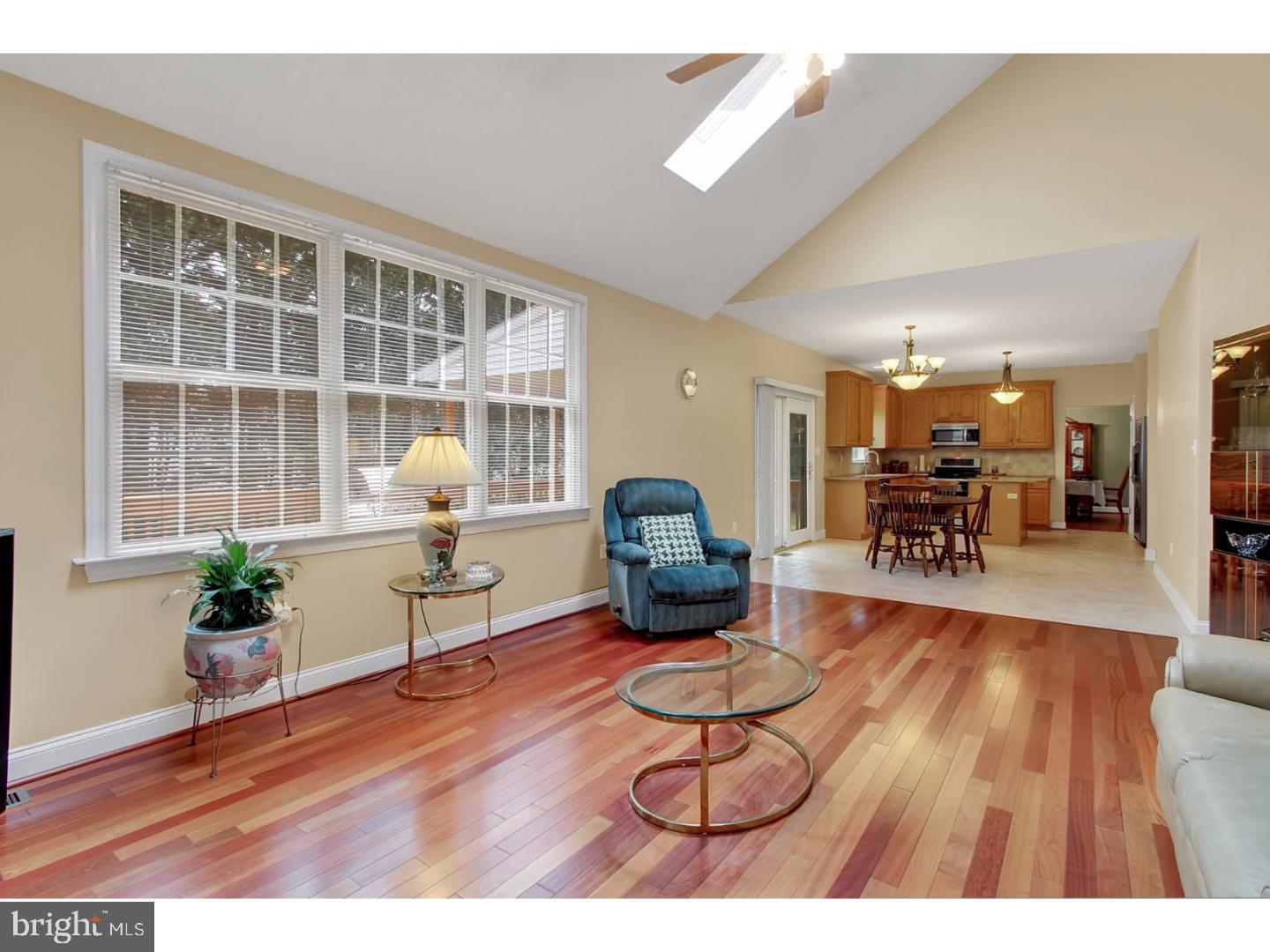 SPRING RIDGE - Residential