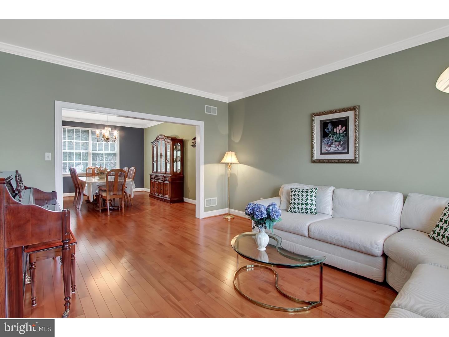 SPRING RIDGE - Residential