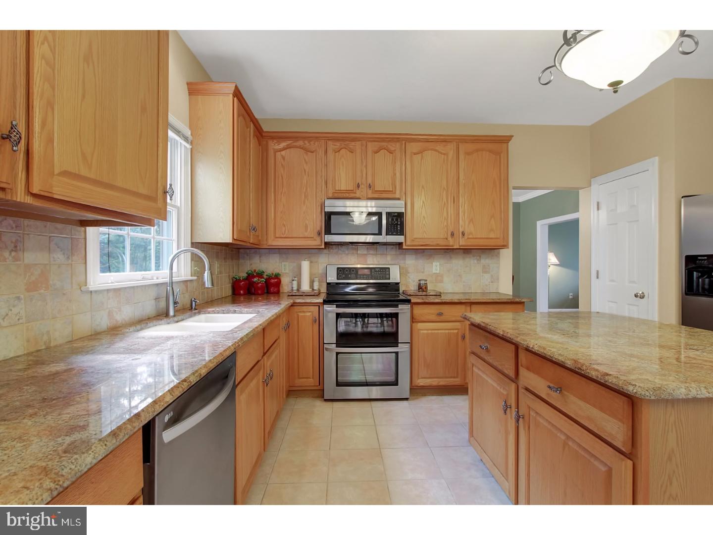 SPRING RIDGE - Residential