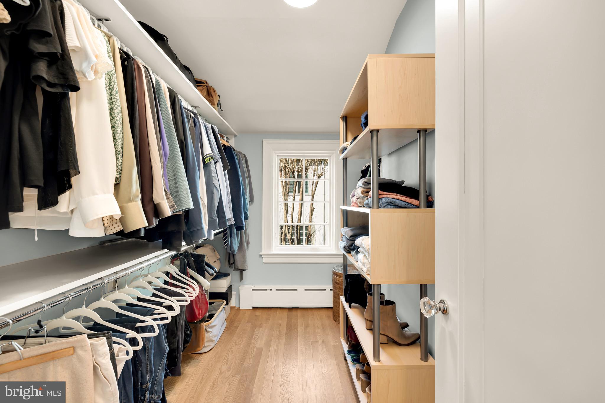 CHEVY CHASE VILLAGE - Residential