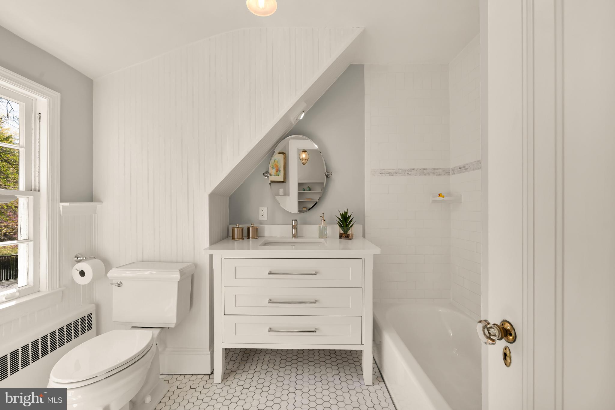 CHEVY CHASE VILLAGE - Residential