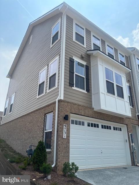 9722 GAELIC PLACE