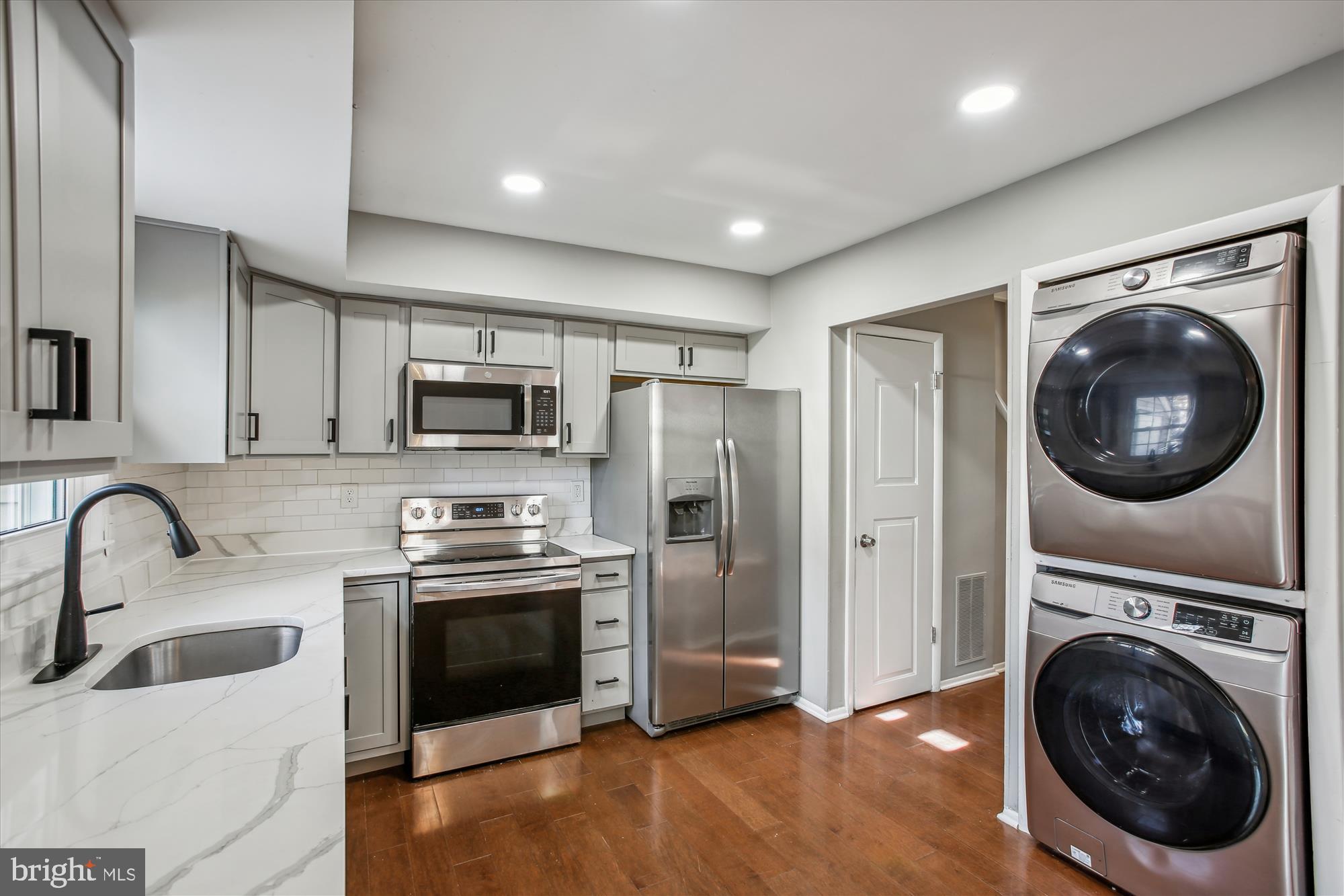 NEWBERRY - Residential