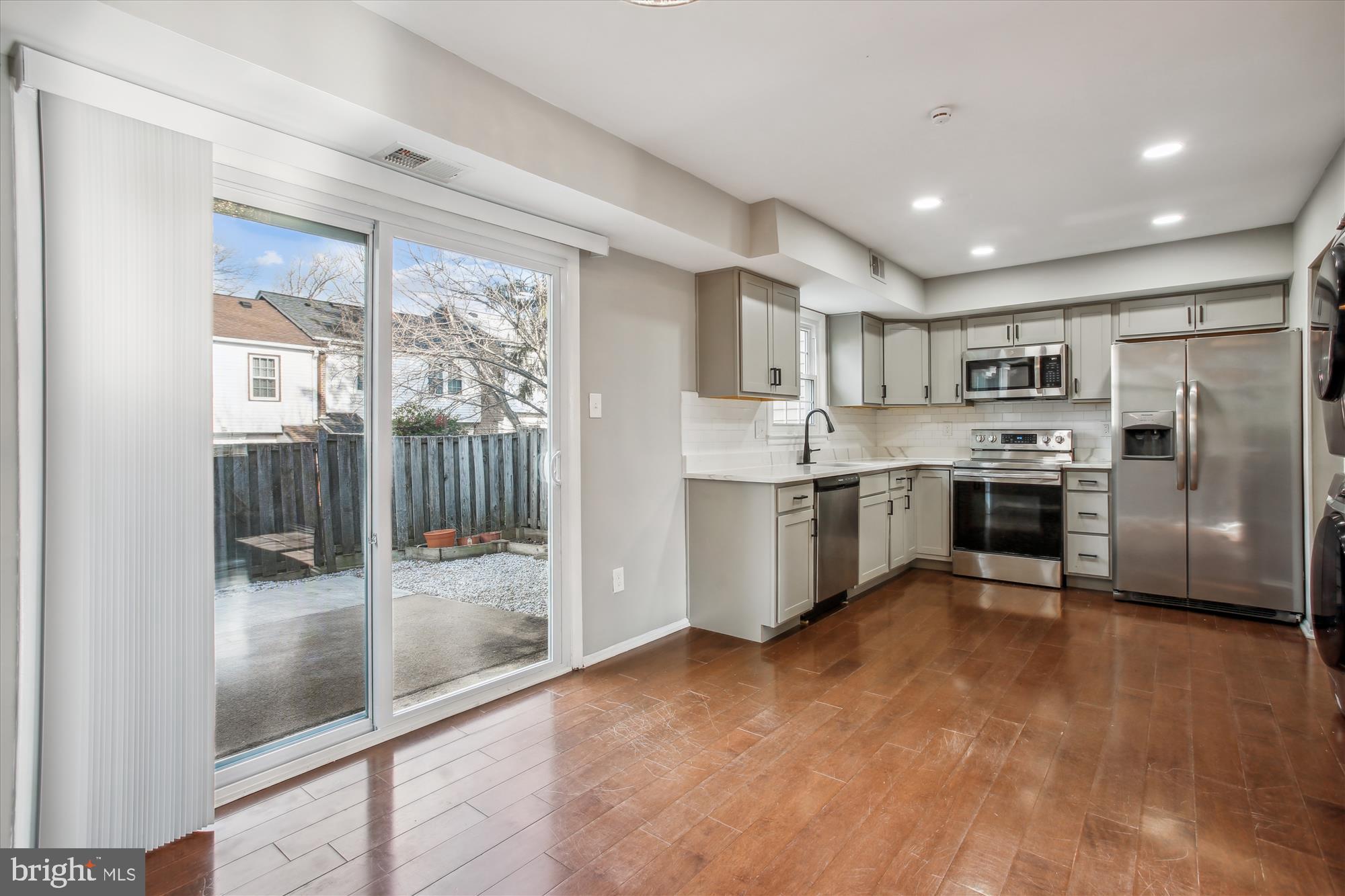 NEWBERRY - Residential