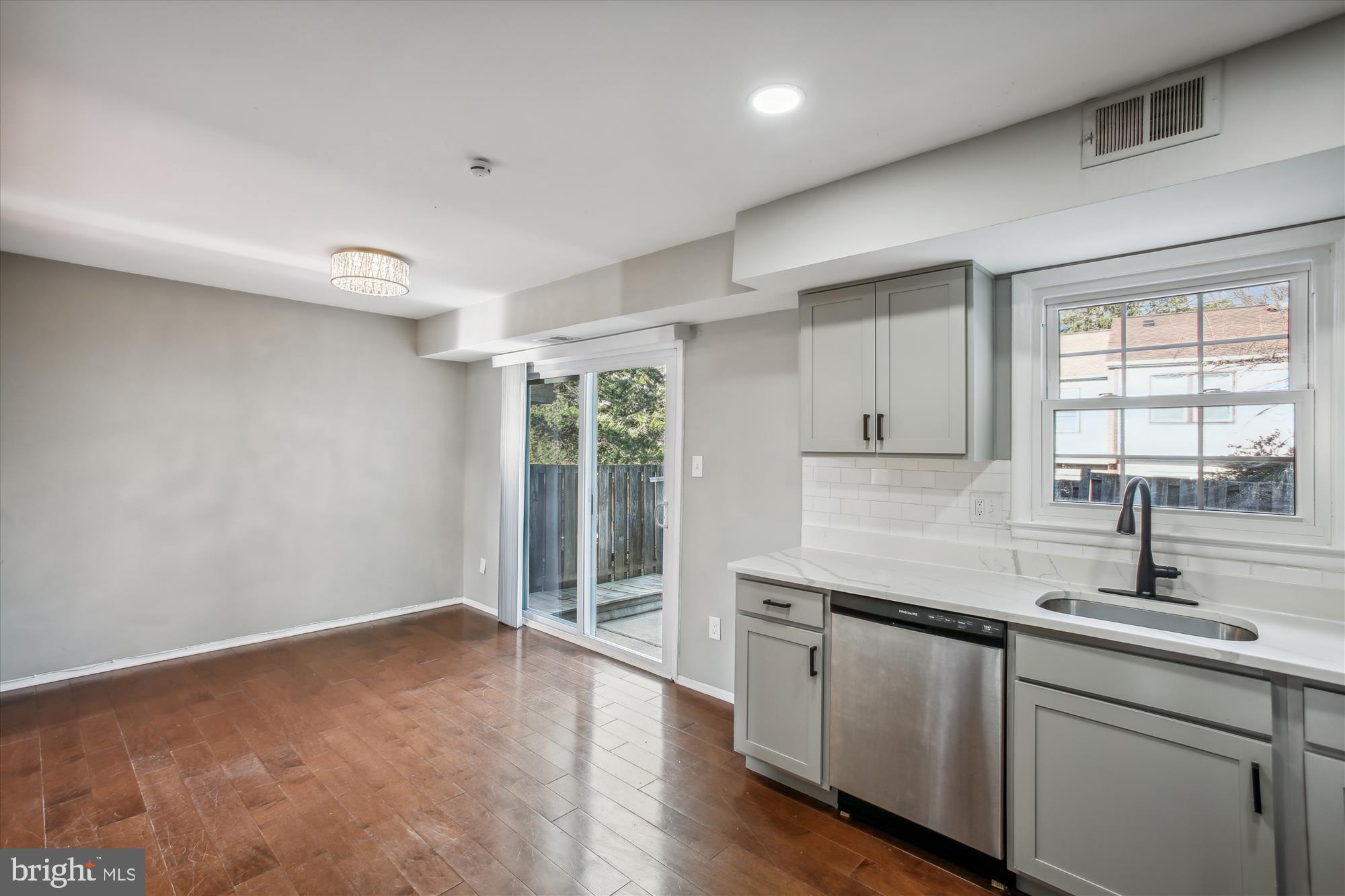 NEWBERRY - Residential