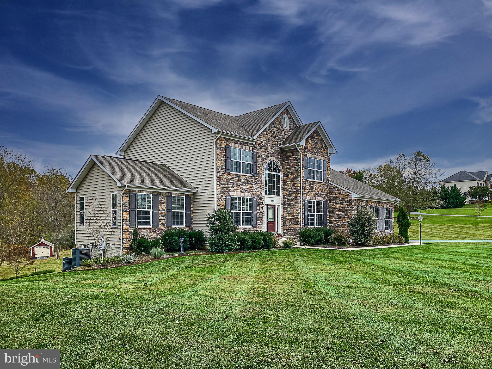 WATERFORD VIEW ESTATES - Residential