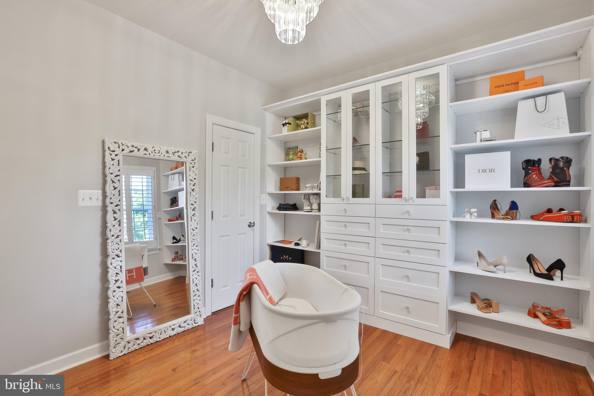 WATERFORD VIEW ESTATES - Residential