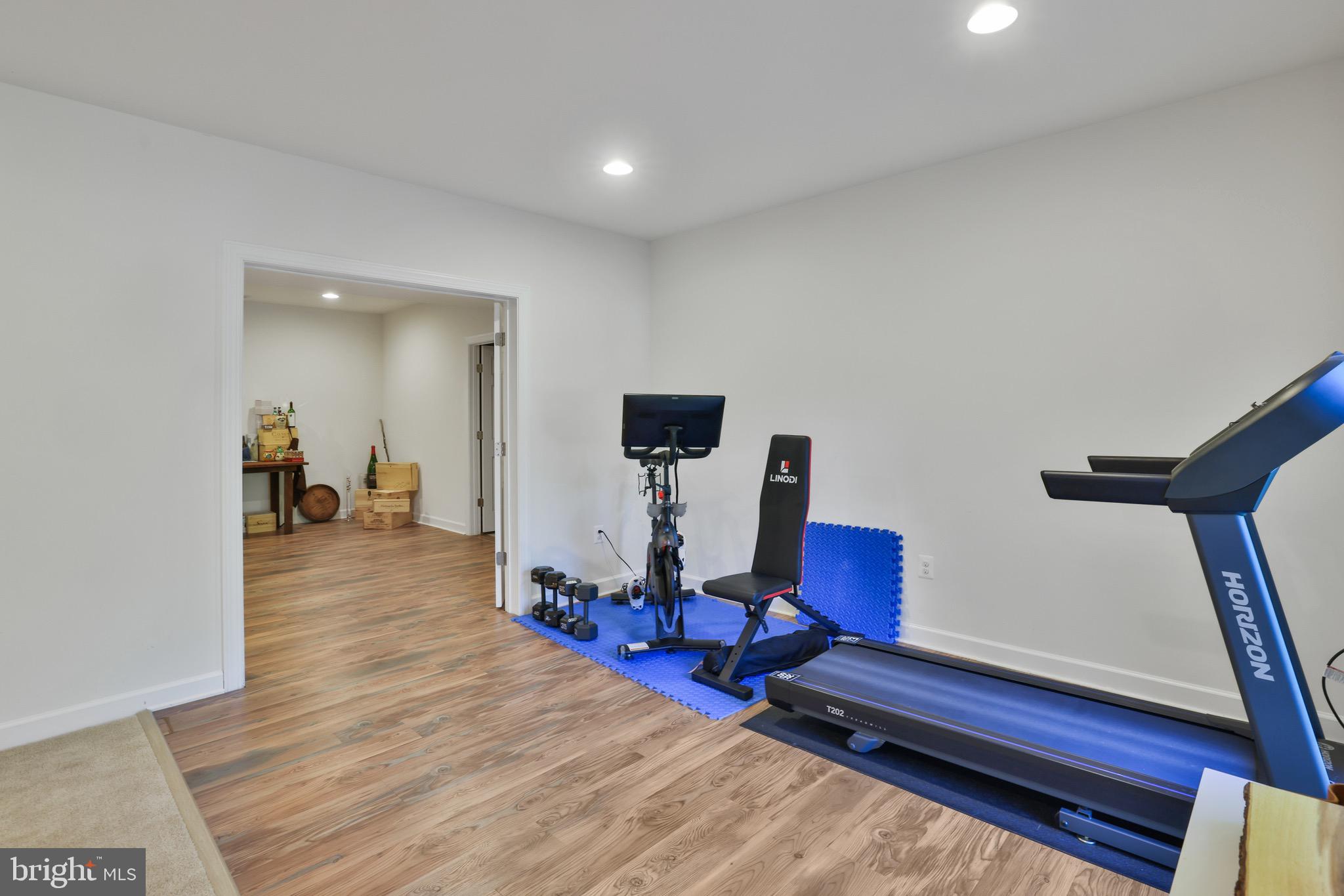 WATERFORD VIEW ESTATES - Residential