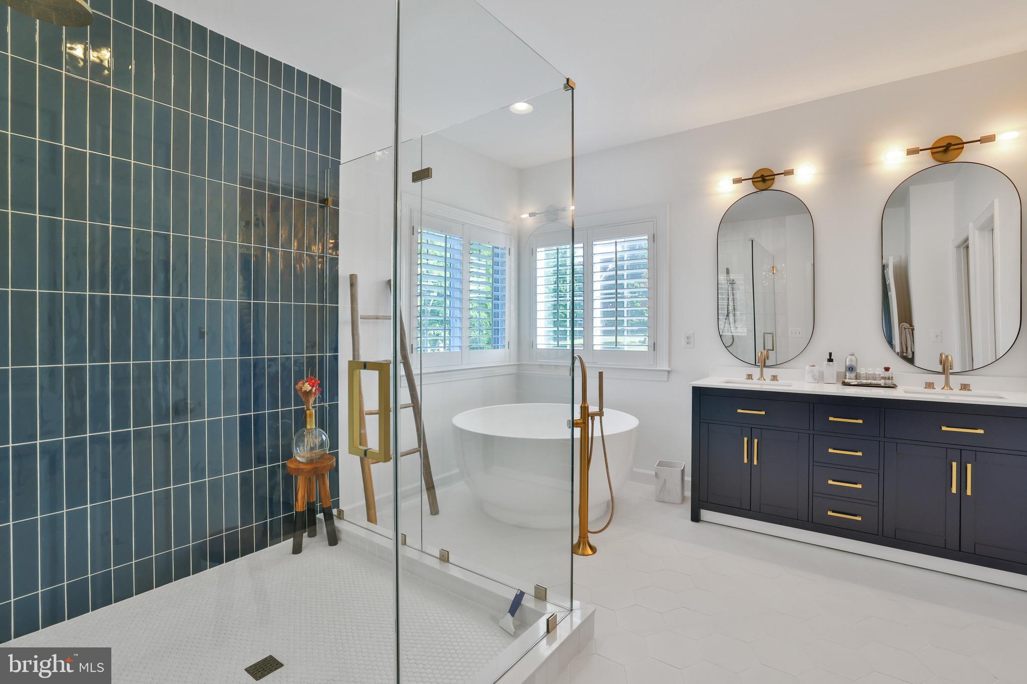 WATERFORD VIEW ESTATES - Residential