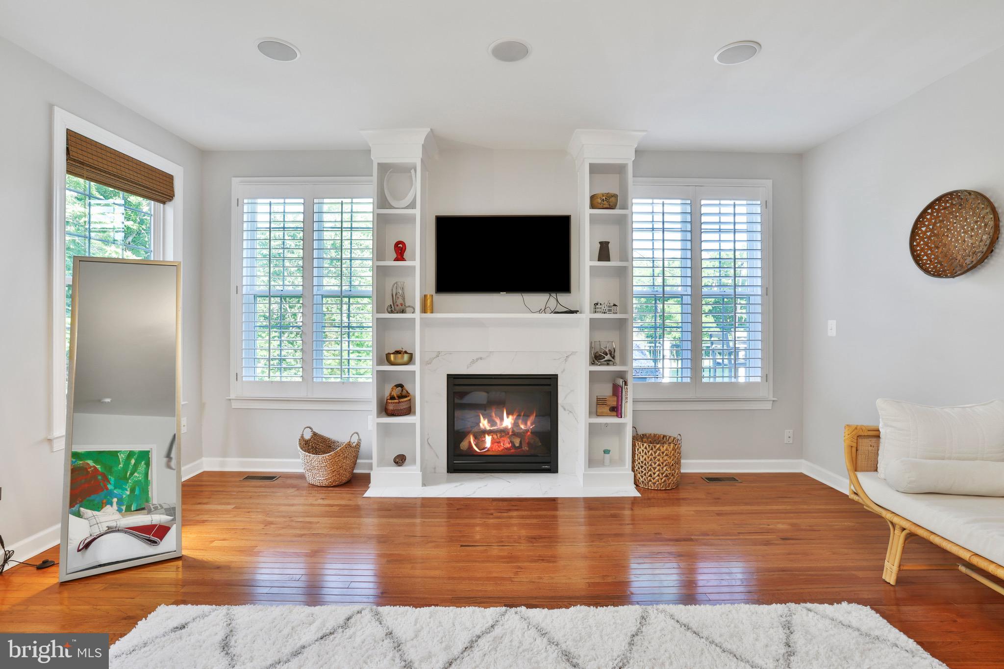 WATERFORD VIEW ESTATES - Residential