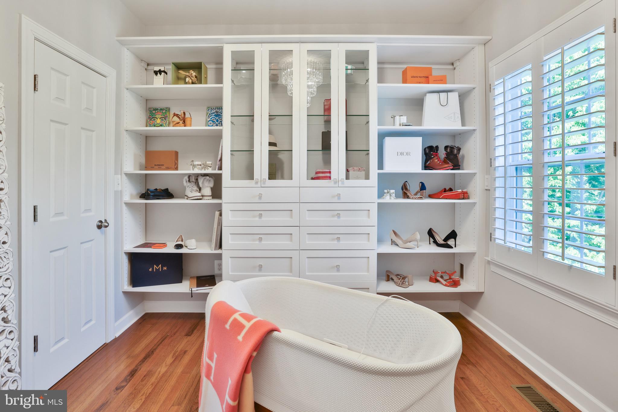 WATERFORD VIEW ESTATES - Residential