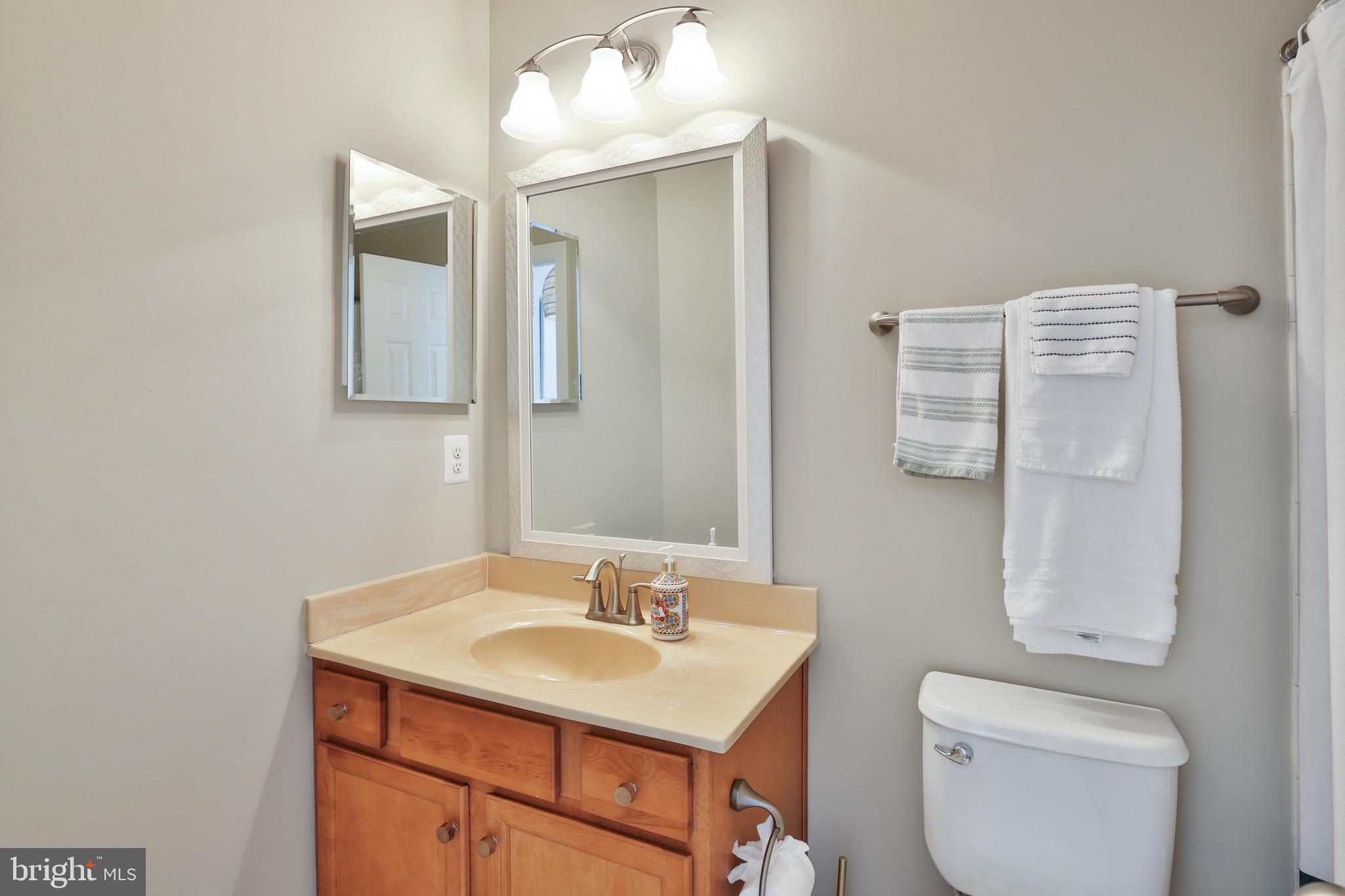 WATERFORD VIEW ESTATES - Residential