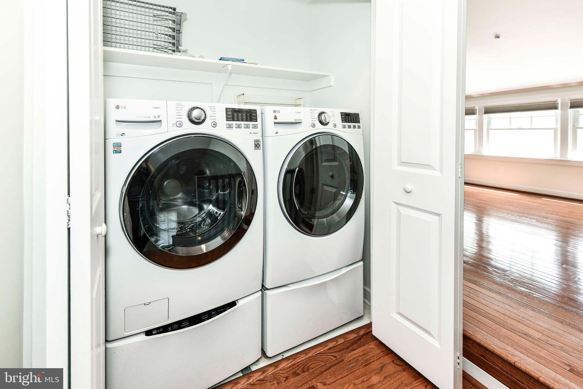 CLARENDON CENTER - Residential Lease