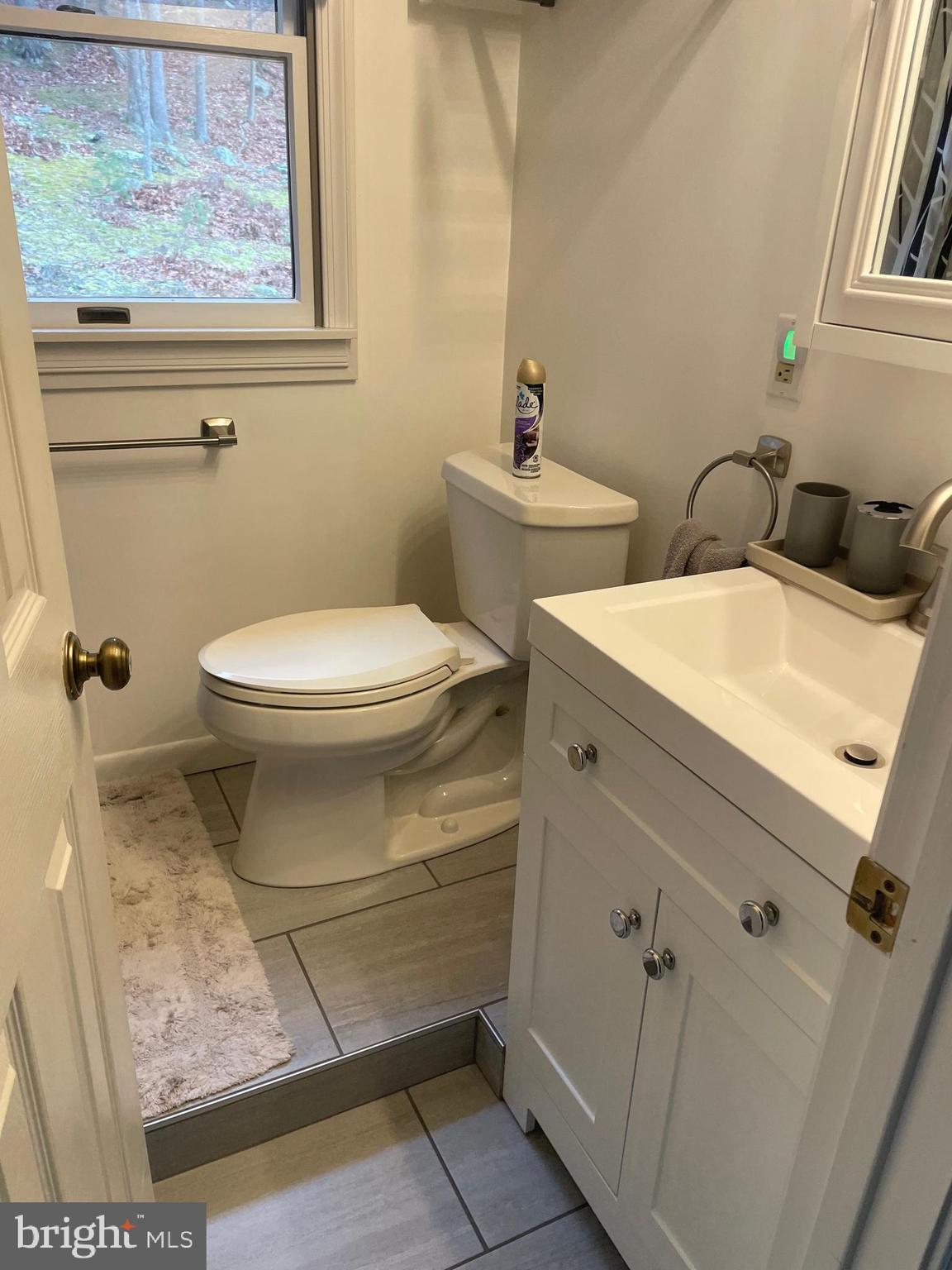 NONE UNRESTRICTED - Residential