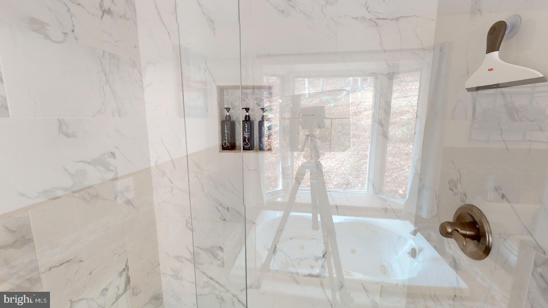 NONE UNRESTRICTED - Residential