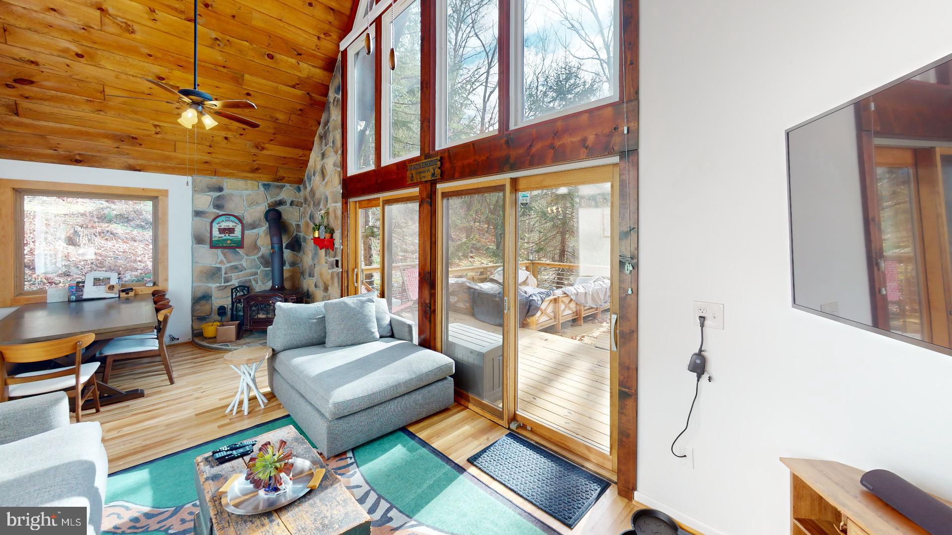 NONE UNRESTRICTED - Residential