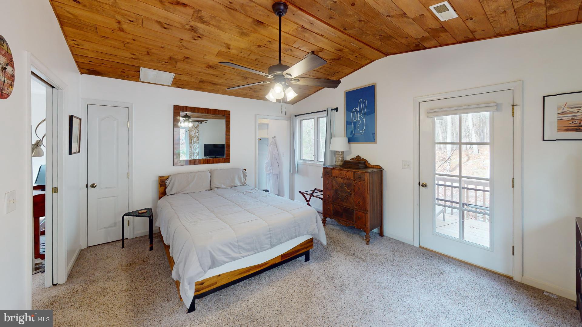 NONE UNRESTRICTED - Residential