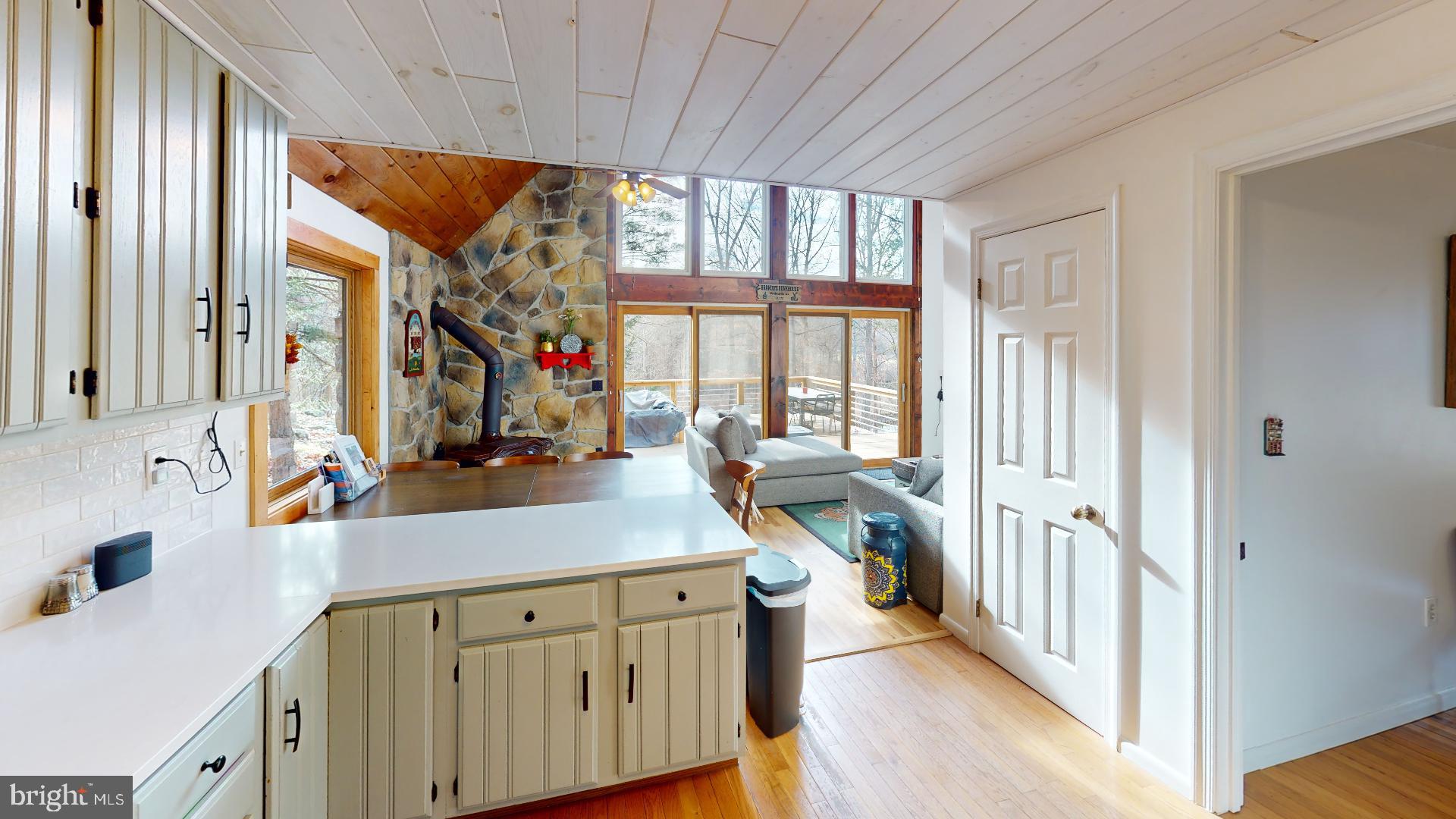 NONE UNRESTRICTED - Residential