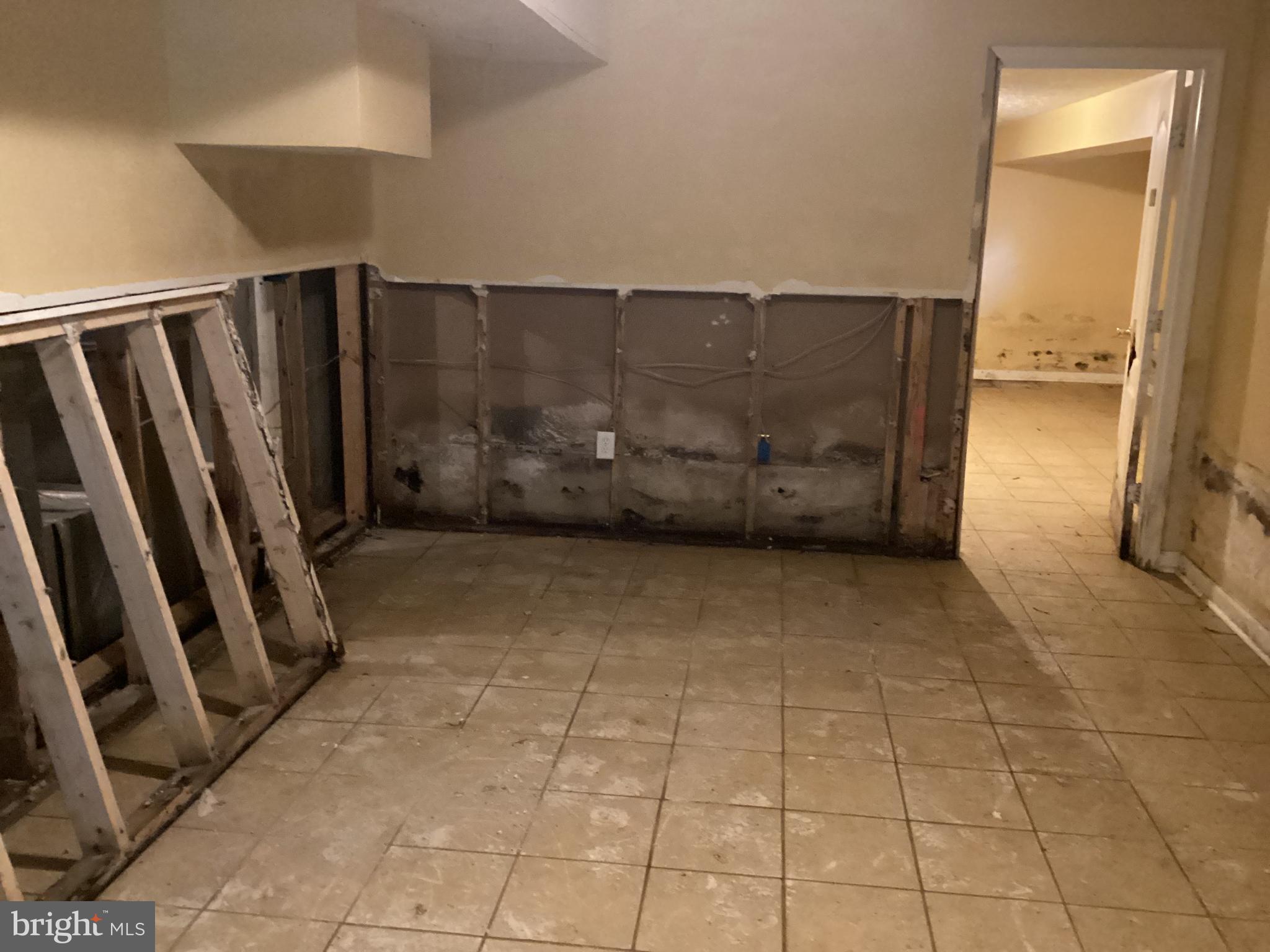 BRANDYWINE LANDING - Residential