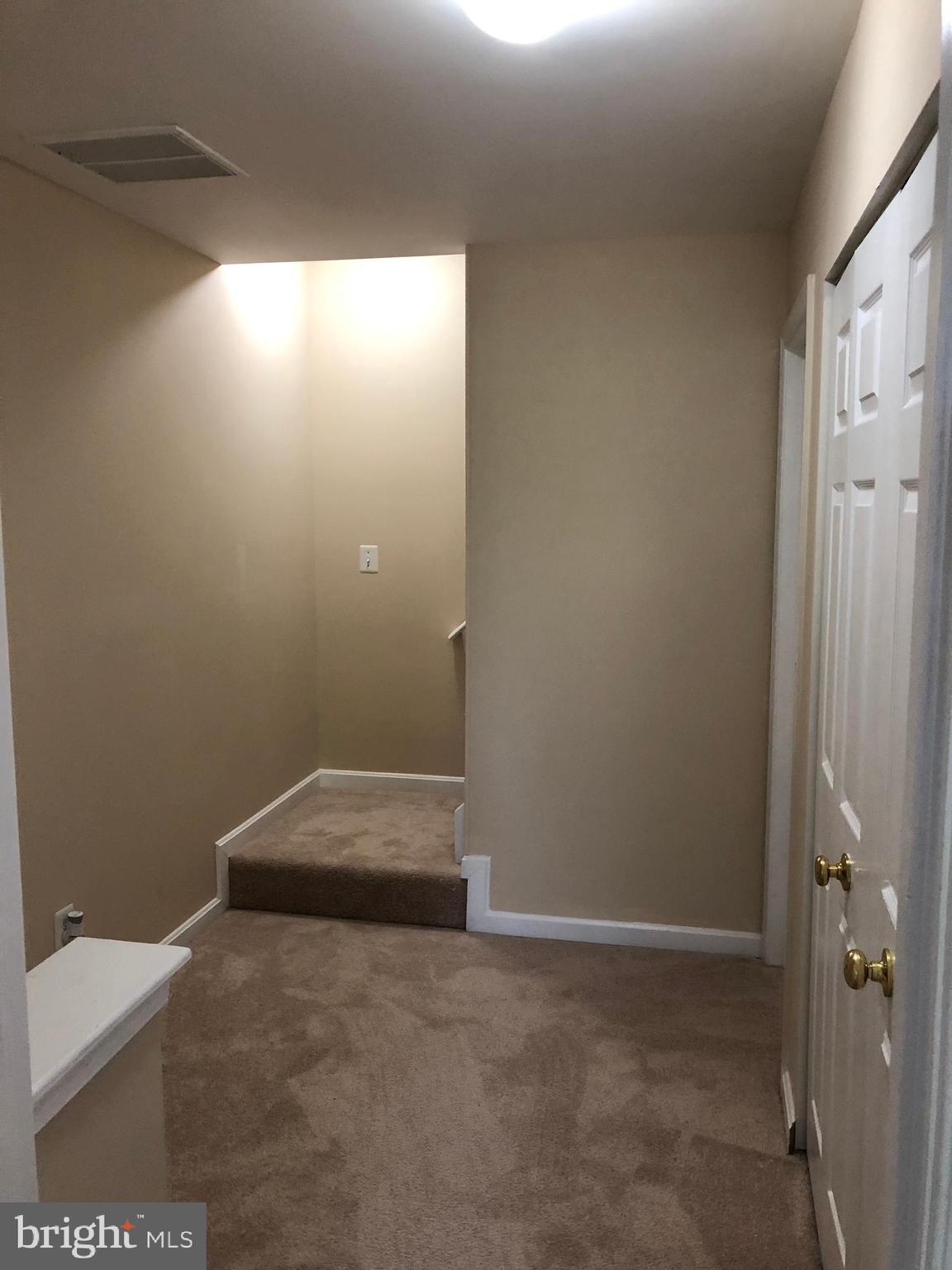 CLOVERLEAF COMMONS - Residential