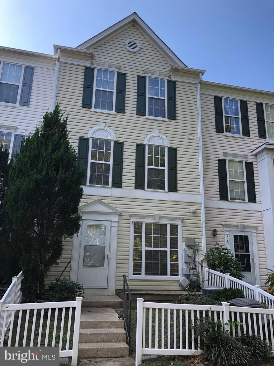 This beautiful home offers  3 bedroom, 2.5 bathroom, fresh paint, crown moldings,  new carpet, granite kitchen countertop,  new HVAC in 2015, two walk in closets in master-bedroom, laundry room on second floor next to master bedroom.  Very convenient location close to I97, I100, I95 and BWI. two assigned parking spots.