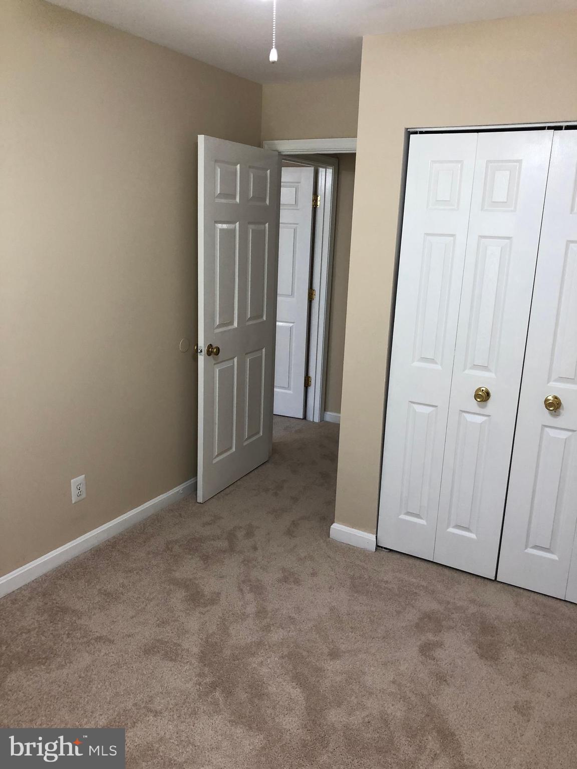 CLOVERLEAF COMMONS - Residential