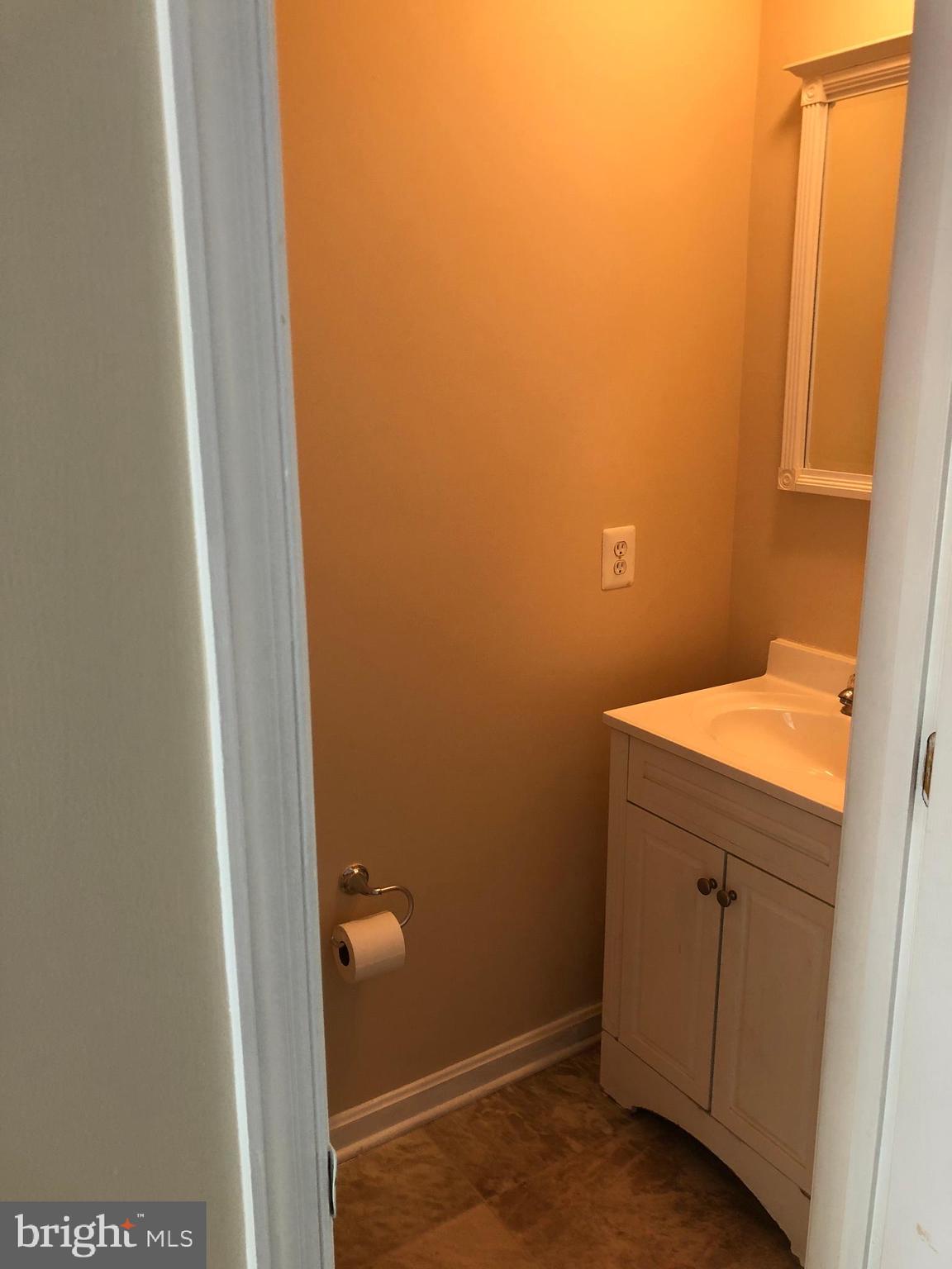 CLOVERLEAF COMMONS - Residential