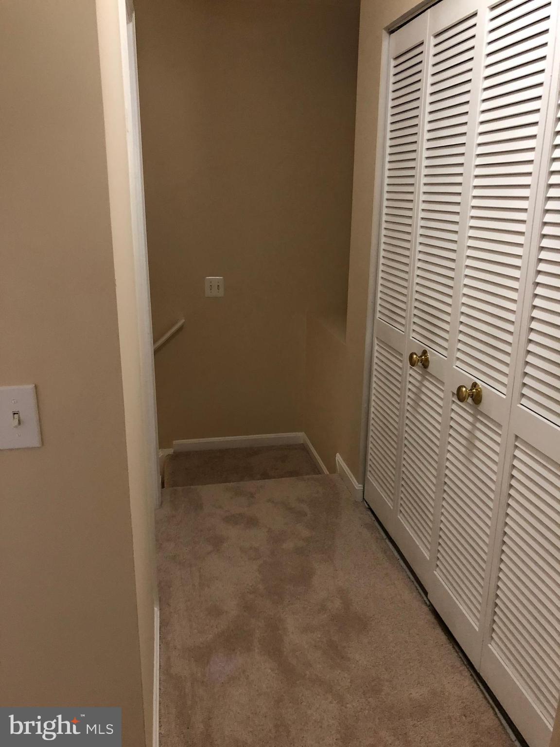 CLOVERLEAF COMMONS - Residential