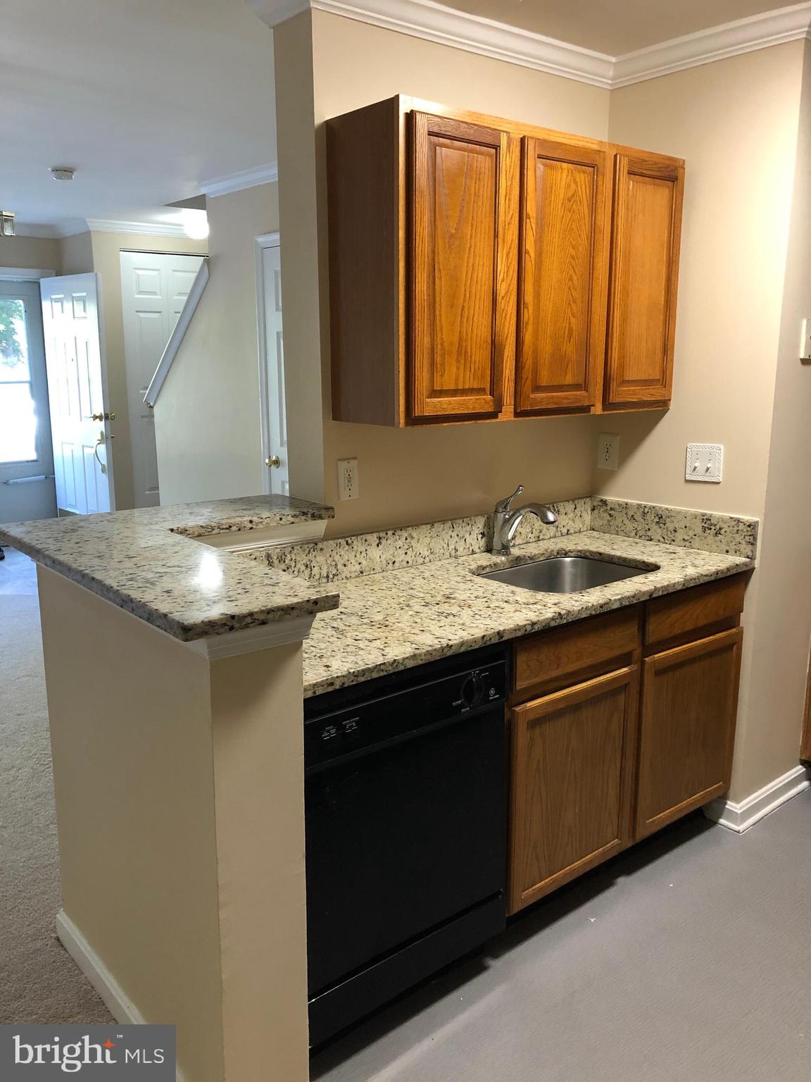 CLOVERLEAF COMMONS - Residential