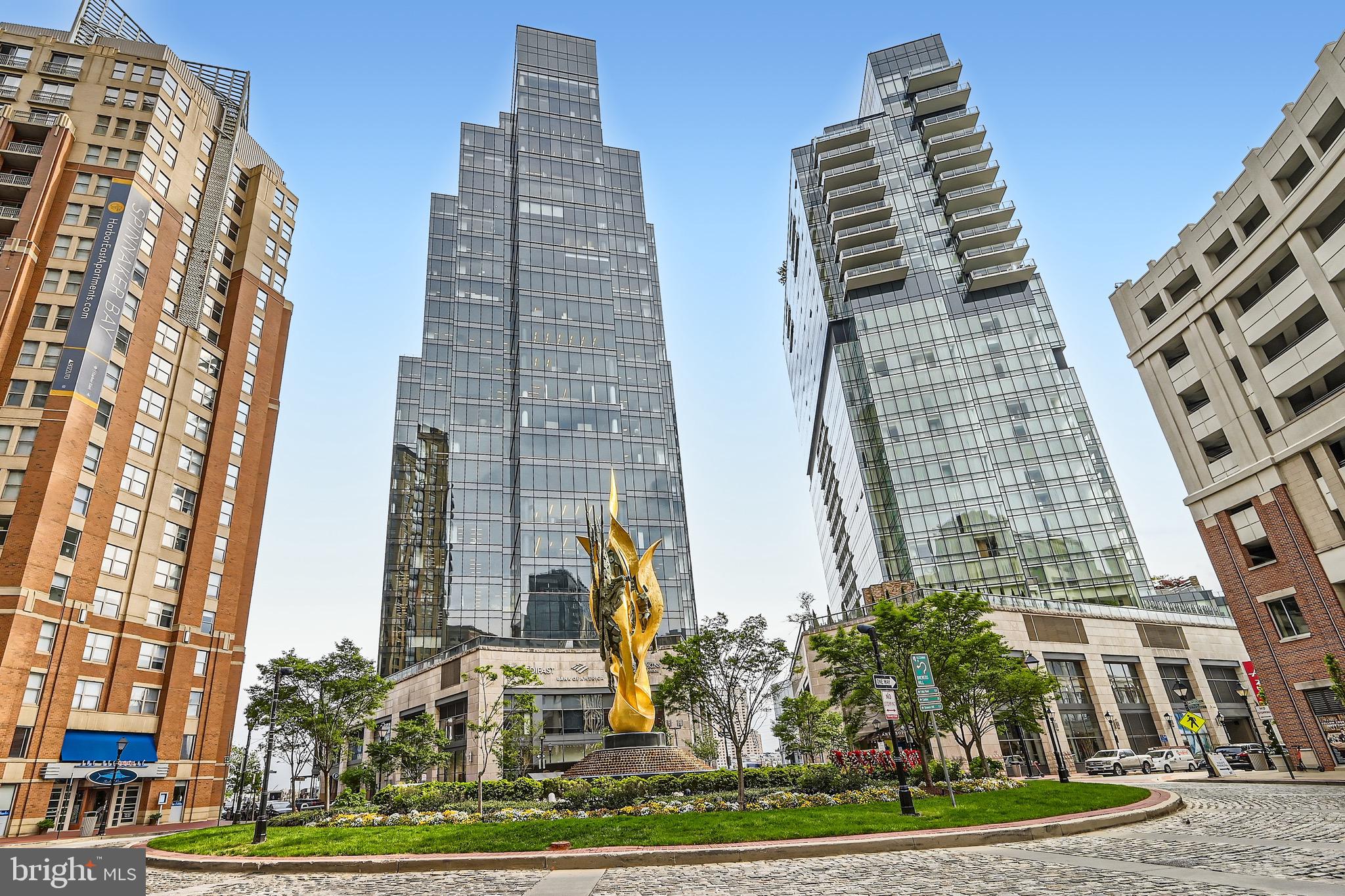 HARBOR EAST - Residential