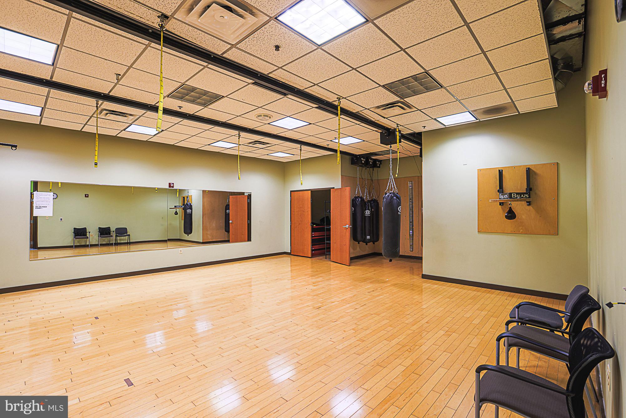 HARBOR EAST - Residential