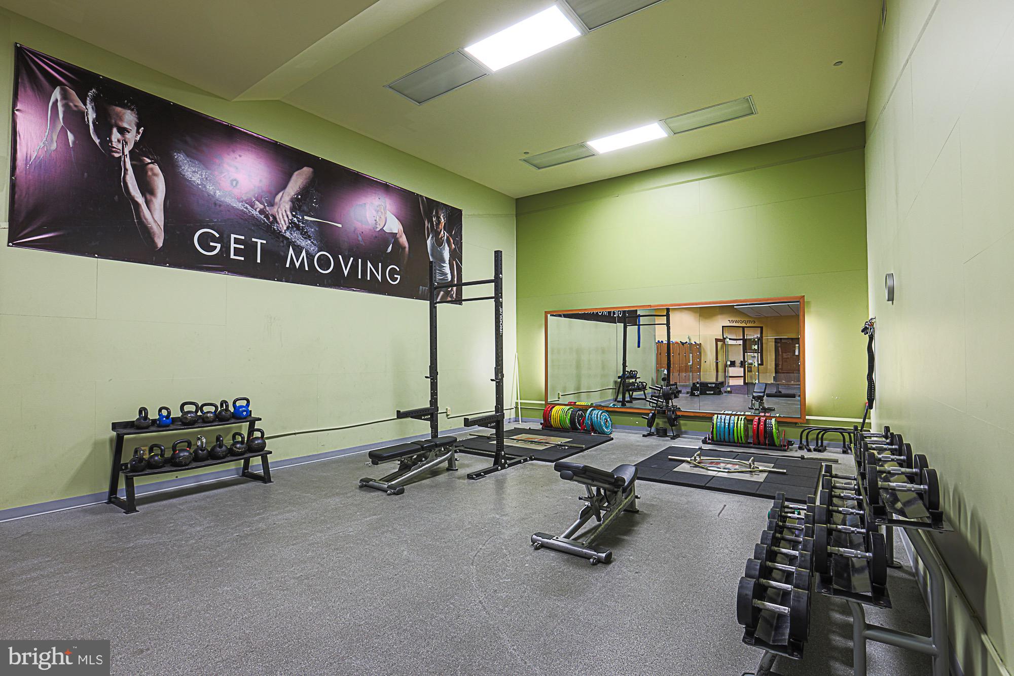 HARBOR EAST - Residential