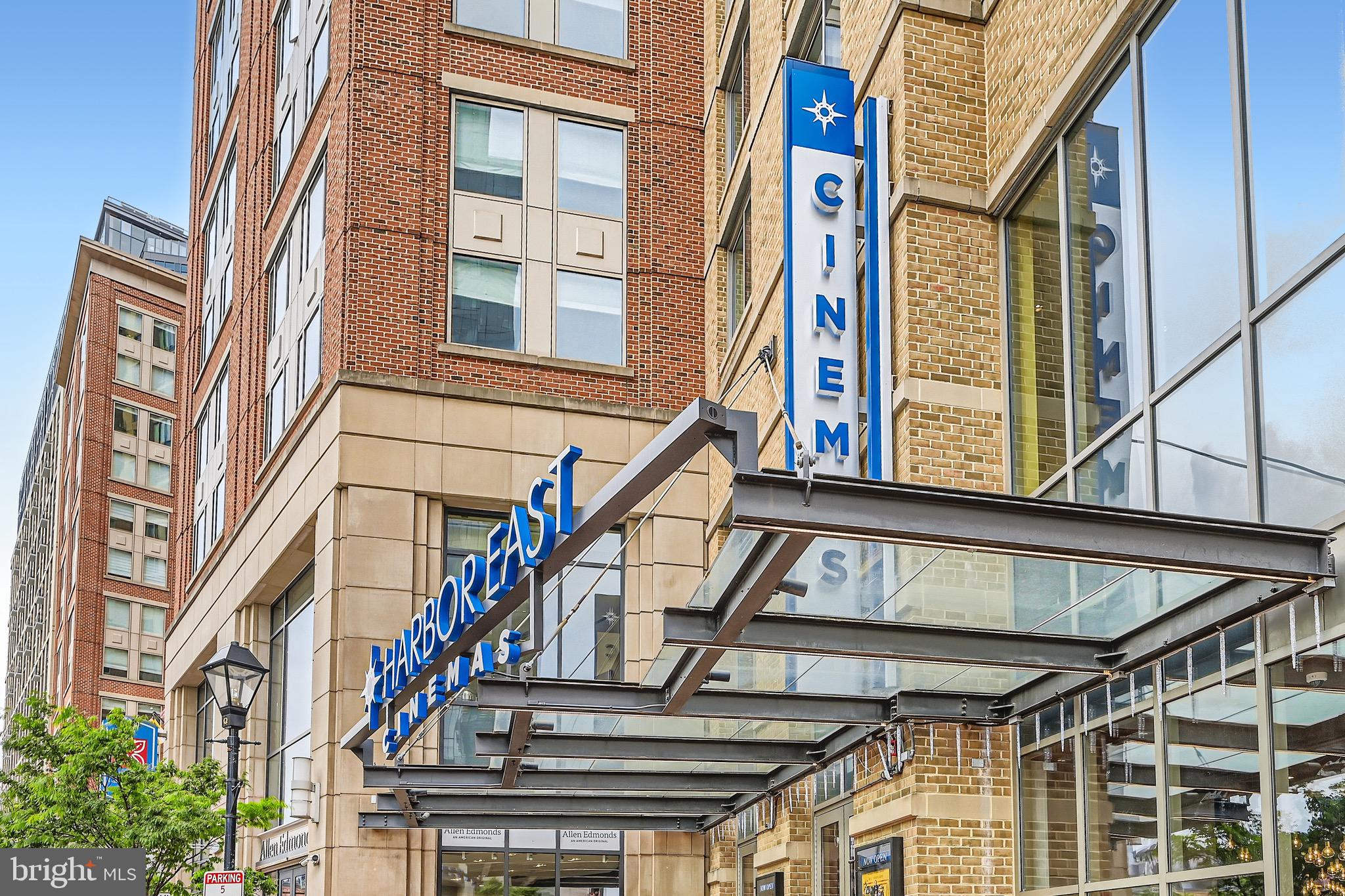 HARBOR EAST - Residential