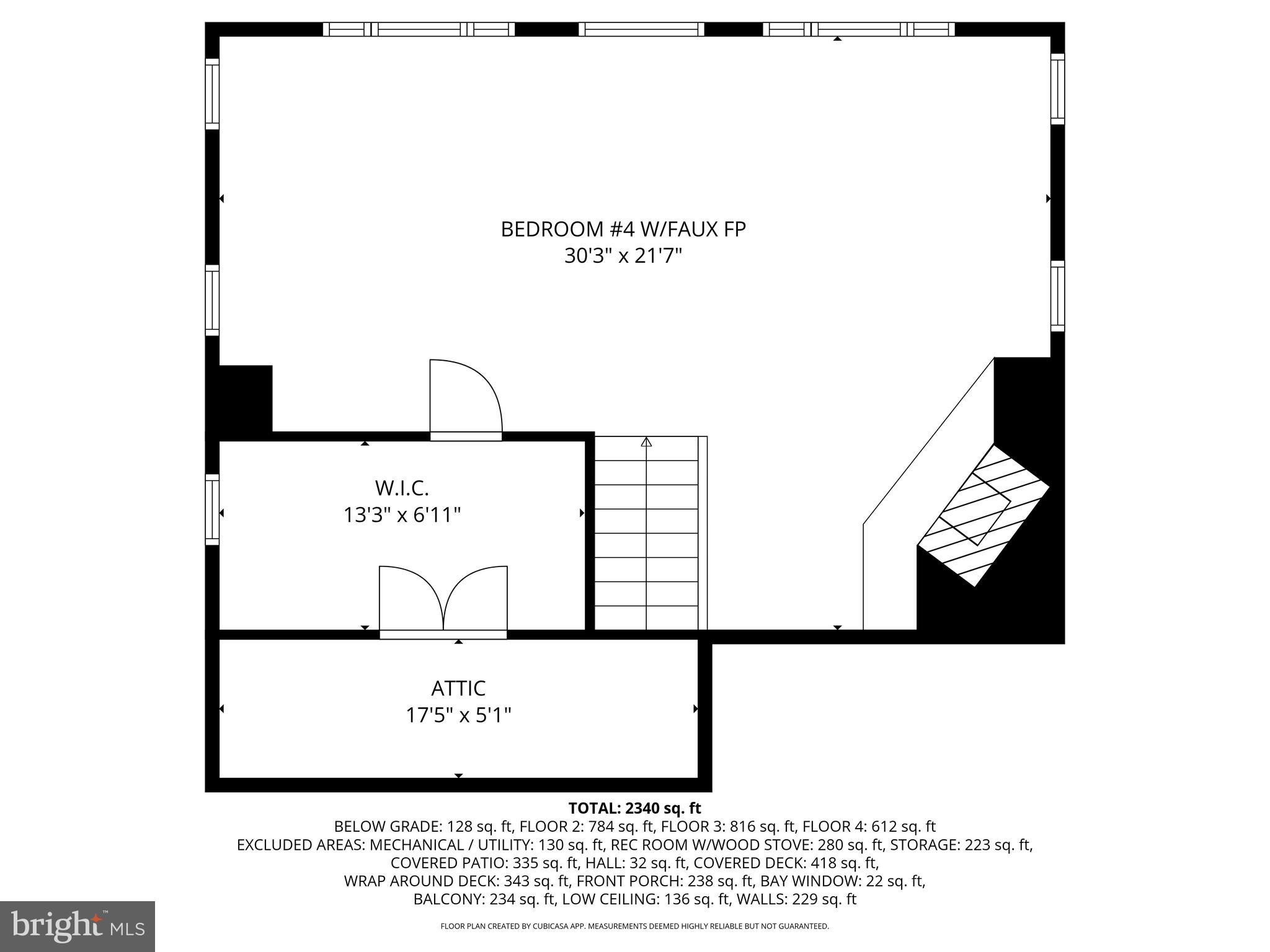 TWIN LAKES - Residential