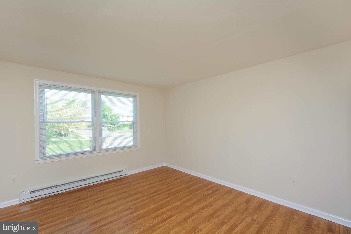 PINE GROVE - Residential