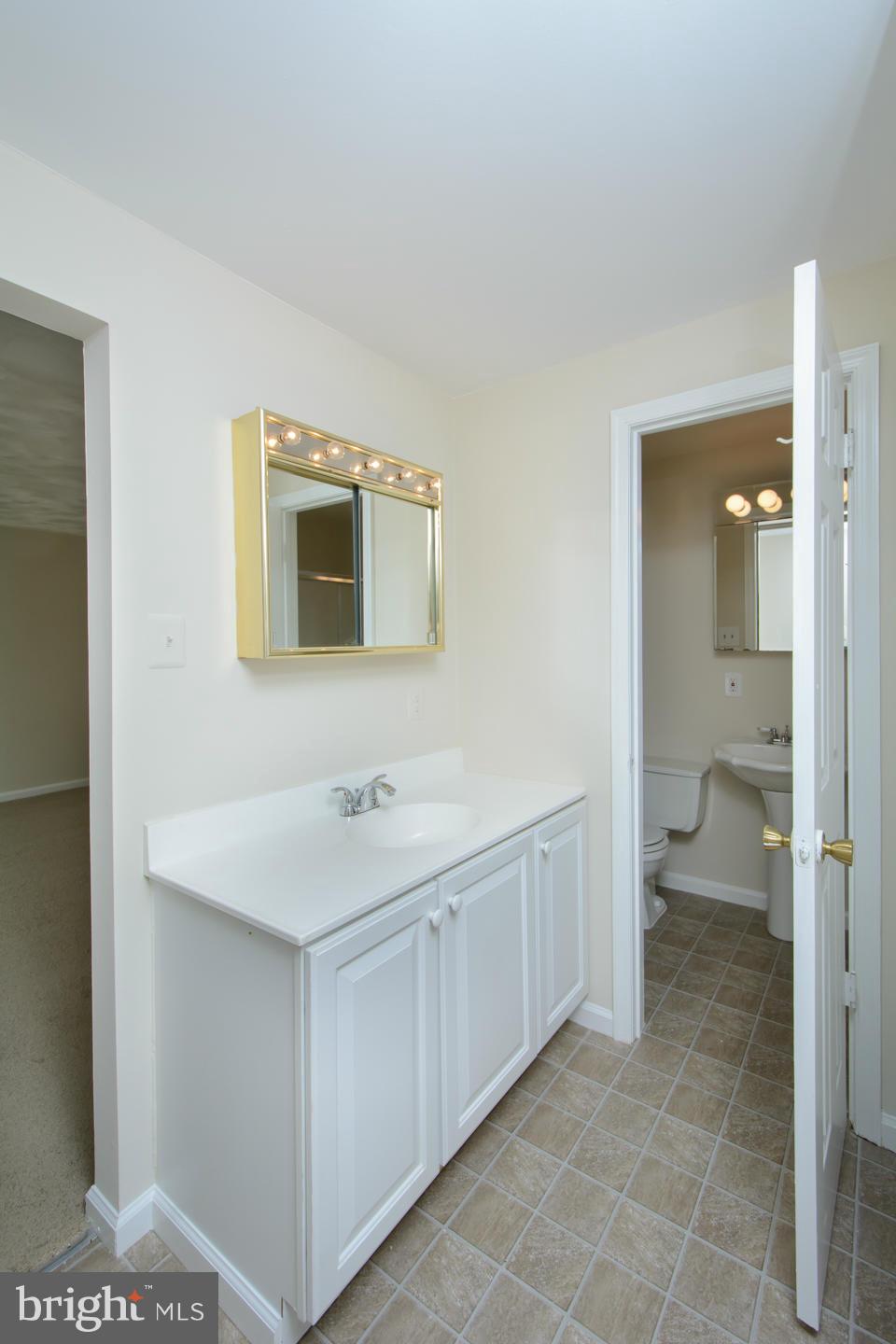 PINE GROVE - Residential