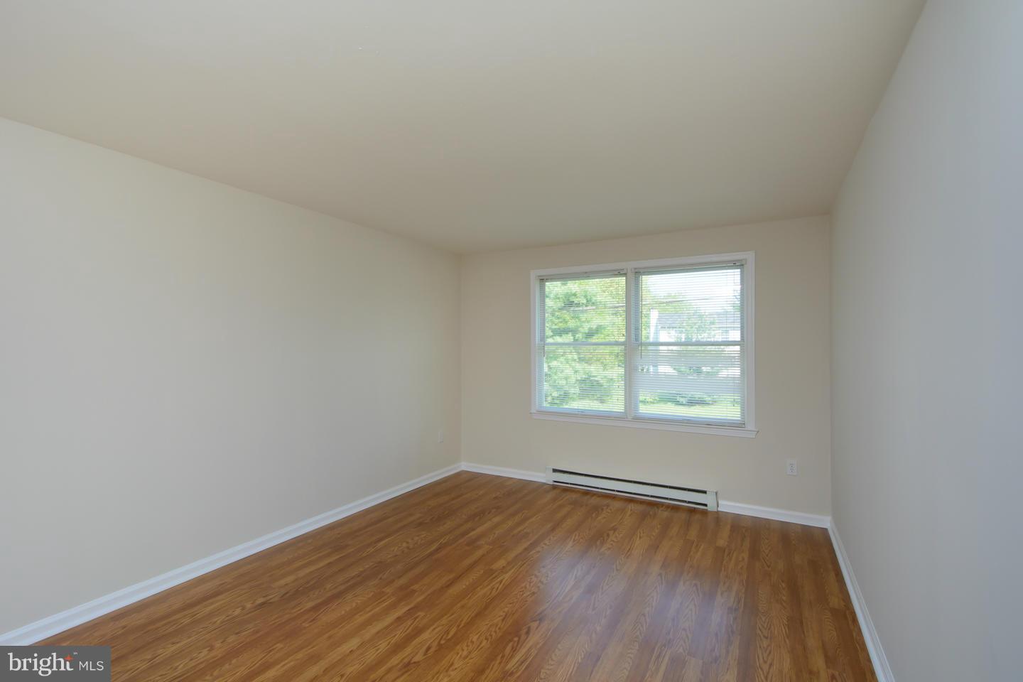 PINE GROVE - Residential