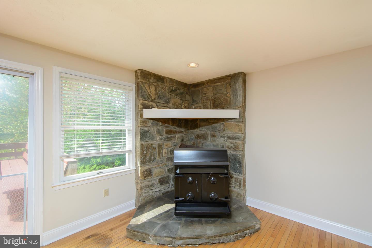 PINE GROVE - Residential